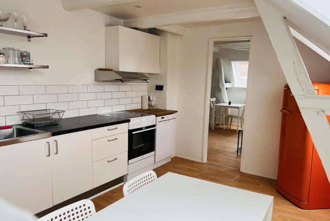 Lovely 1 Room Apartment Aarhus C Екстер'єр фото